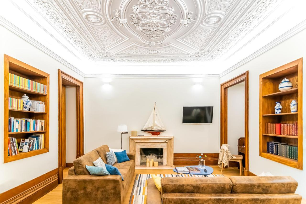 Flag Design Hotel Виана до Кастело Екстериор снимка