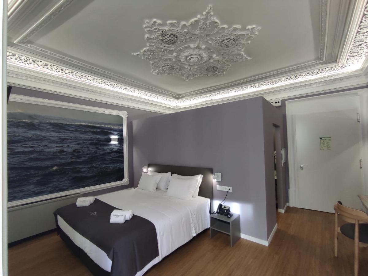Flag Design Hotel Виана до Кастело Екстериор снимка